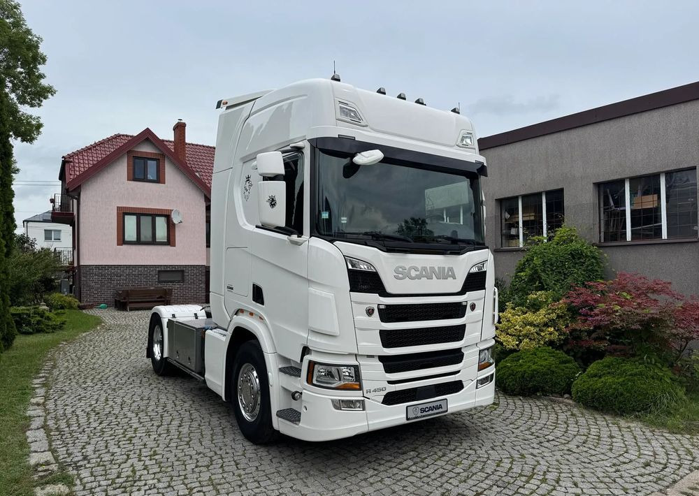 Scania R450 - Sattelzugmaschine: das Bild 3 Scania R450 - Sattelzugmaschine: das Bild 3