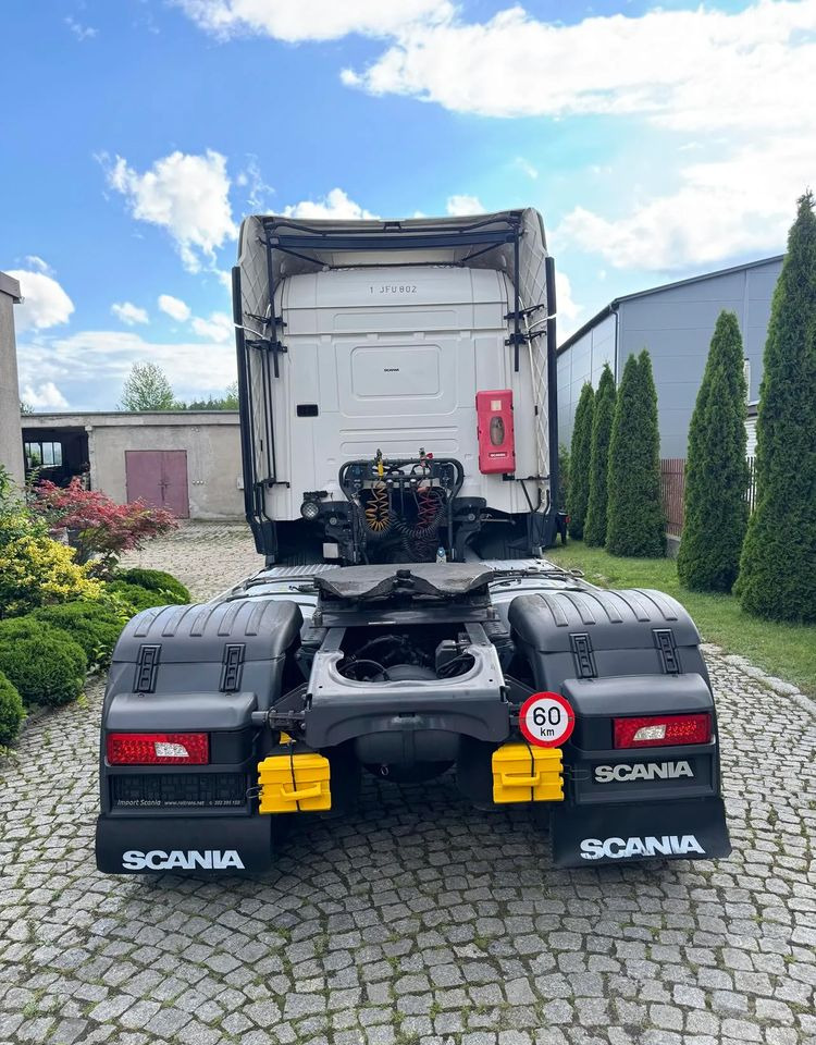 Scania R450 - Sattelzugmaschine: das Bild 5 Scania R450 - Sattelzugmaschine: das Bild 5