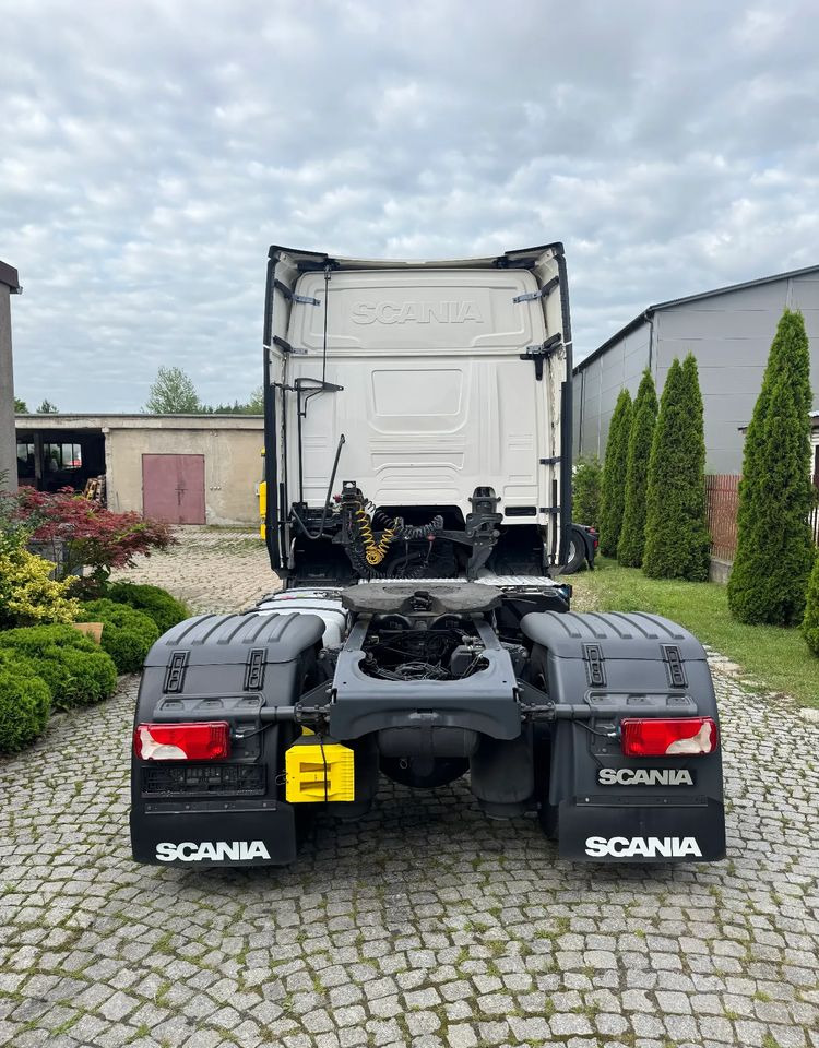 Scania R450 - Sattelzugmaschine: das Bild 5 Scania R450 - Sattelzugmaschine: das Bild 5