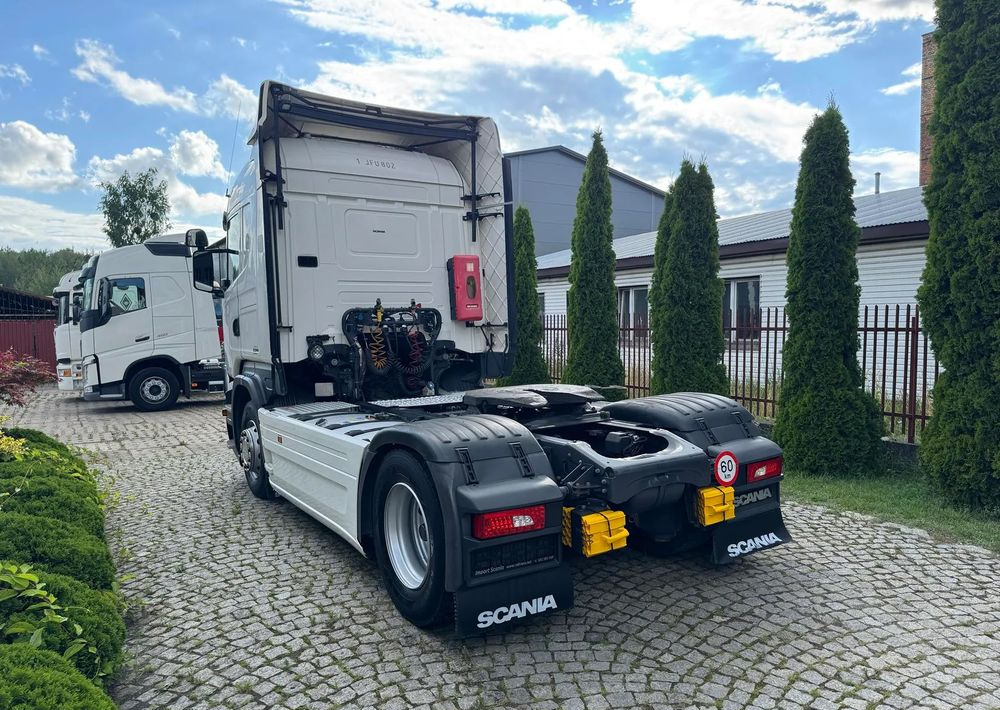 Scania R450 - Sattelzugmaschine: das Bild 4 Scania R450 - Sattelzugmaschine: das Bild 4