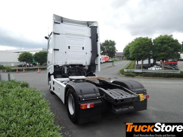 Mercedes-Benz Actros 1845 LS - Sattelzugmaschine: das Bild 4 Mercedes-Benz Actros 1845 LS - Sattelzugmaschine: das Bild 4