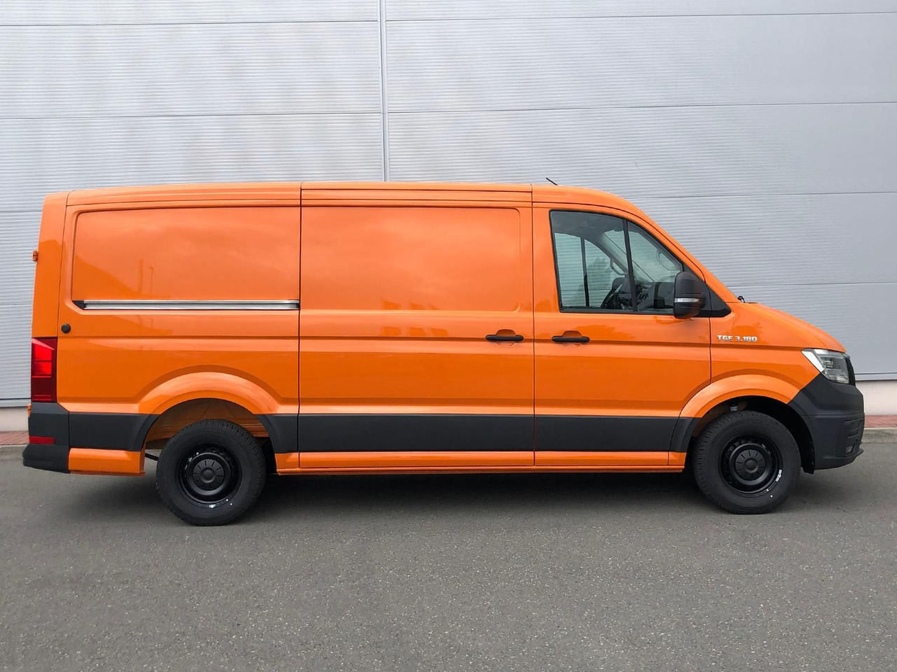 MAN TGE 3.180 Kasten L3H2 TEMPOMAT LED STANDHZ NAVI - Kastenwagen: das Bild 5 MAN TGE 3.180 Kasten L3H2 TEMPOMAT LED STANDHZ NAVI - Kastenwagen: das Bild 5