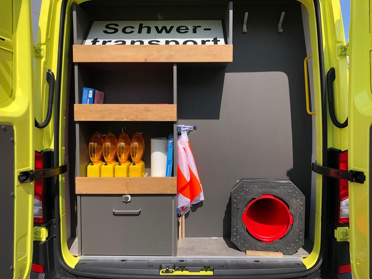 Kastenwagen MAN TGE 3.180 L3H2 BF 4 BEGLEITFAHRZEUG ACC LED NAVI: das Bild 11
