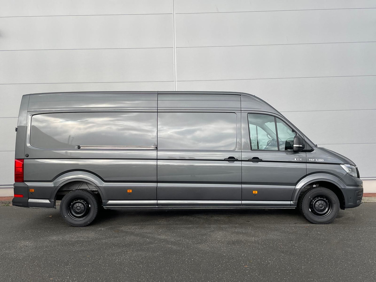 MAN TGE 3.180 L4H3 Kasten 4x4 DIFF AHK ACC - Kastenwagen: das Bild 5 MAN TGE 3.180 L4H3 Kasten 4x4 DIFF AHK ACC - Kastenwagen: das Bild 5