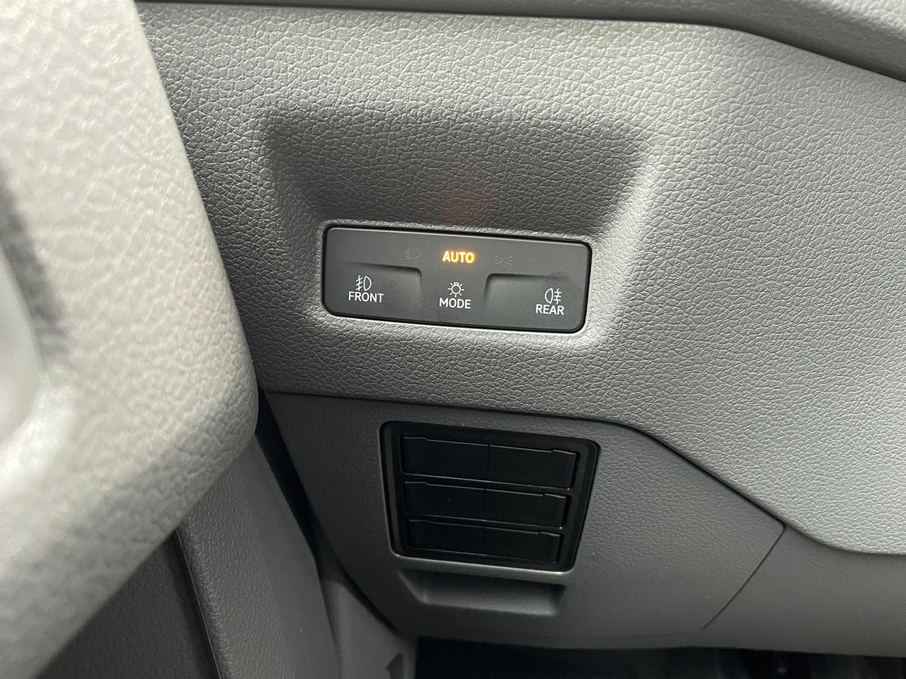 PKW MAN TGE 3.180 L5H3 Kasten STANDHZ ACC LED SITZHZ: das Bild 31