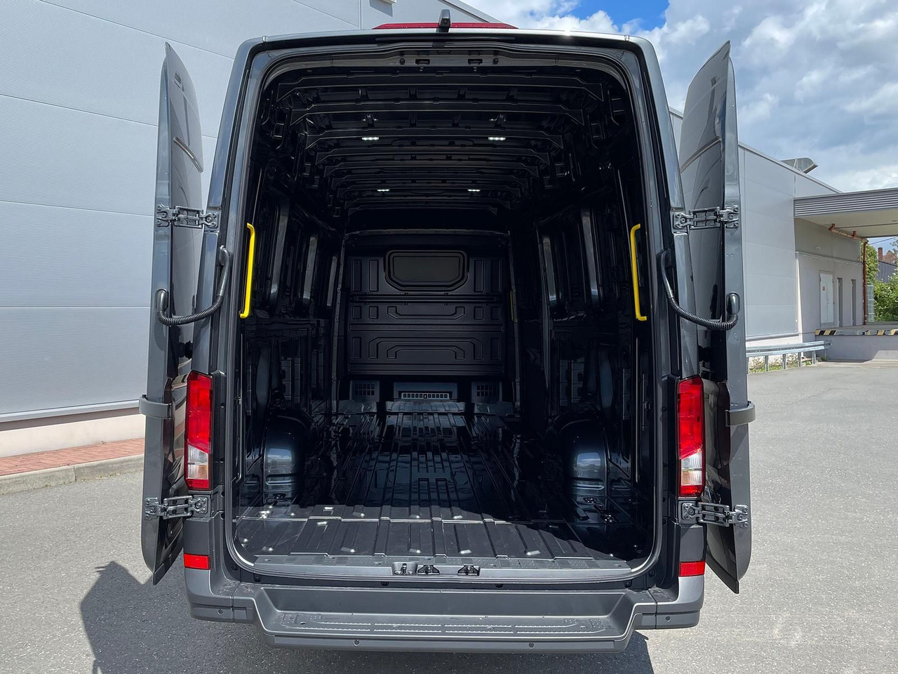 Kastenwagen MAN TGE 3.180 L5H3 Kasten STANDHZ ACC LED SITZHZ: das Bild 37
