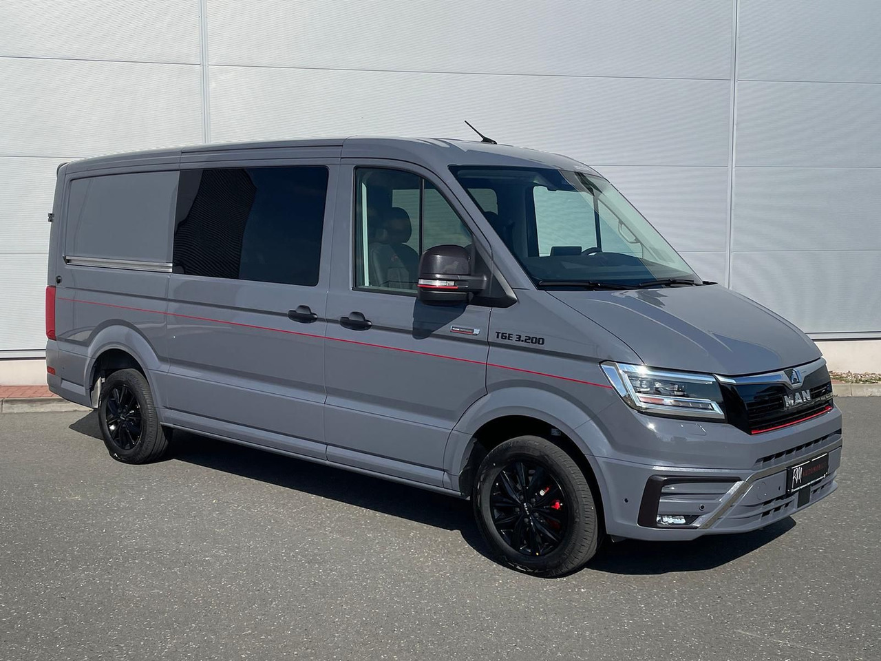 MAN TGE 3.200 L3H2 MIXTO 4x4 Individual S ACC STANDH - Kastenwagen, Transporter mit Doppelkabine: das Bild 2 MAN TGE 3.200 L3H2 MIXTO 4x4 Individual S ACC STANDH - Kastenwagen, Transporter mit Doppelkabine: das Bild 2