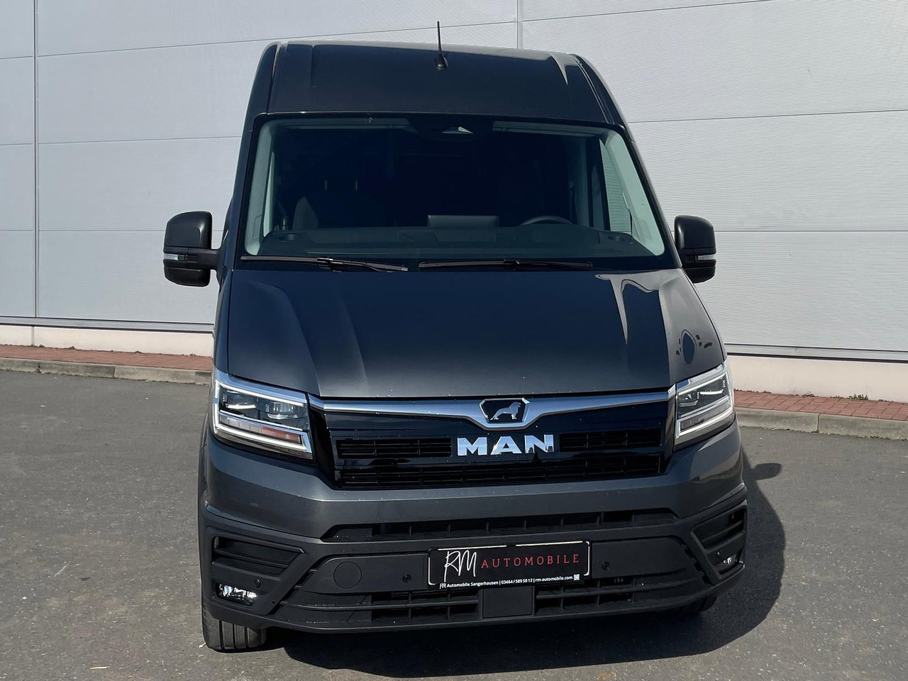 MAN TGE 3.200 L3H3 Kasten 4x4 CAMPER DREHSITZE AHK - Kastenwagen: das Bild 3 MAN TGE 3.200 L3H3 Kasten 4x4 CAMPER DREHSITZE AHK - Kastenwagen: das Bild 3