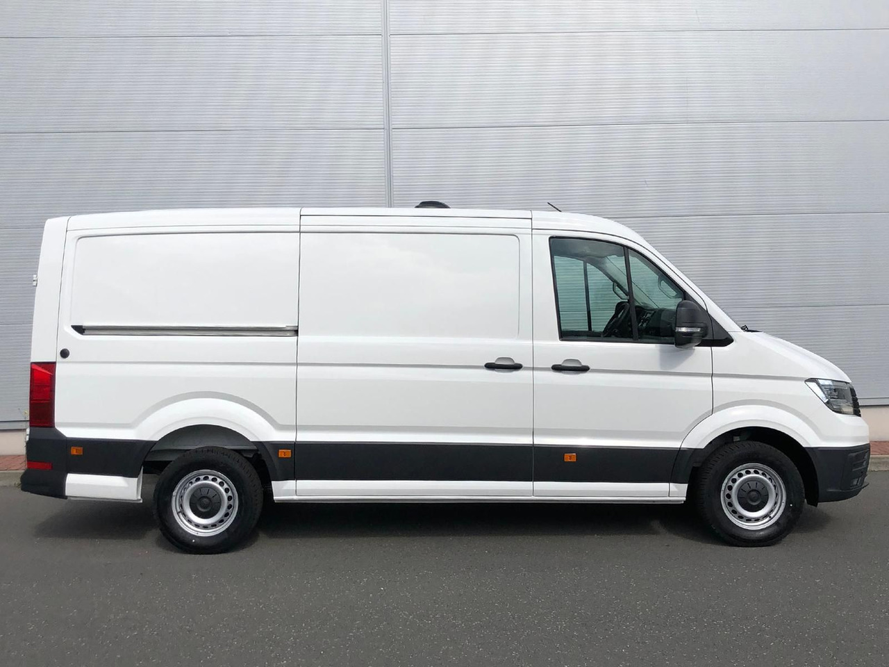 Volkswagen Crafter Kasten 35 L3H2 4MOTION LED PDC - Kastenwagen: das Bild 5 Volkswagen Crafter Kasten 35 L3H2 4MOTION LED PDC - Kastenwagen: das Bild 5