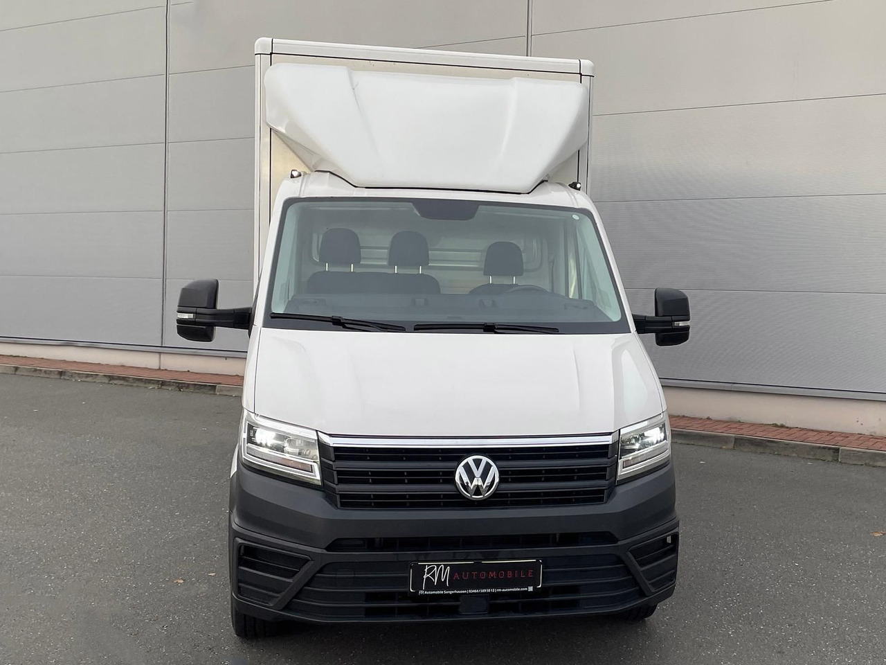 Volkswagen Crafter Koffer mittellang LED DAB SITZH - Koffer Transporter: das Bild 3 Volkswagen Crafter Koffer mittellang LED DAB SITZH - Koffer Transporter: das Bild 3