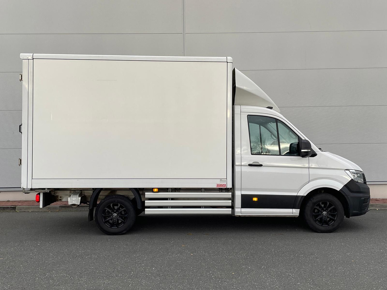 Volkswagen Crafter Koffer mittellang LED DAB SITZH - Koffer Transporter: das Bild 5 Volkswagen Crafter Koffer mittellang LED DAB SITZH - Koffer Transporter: das Bild 5