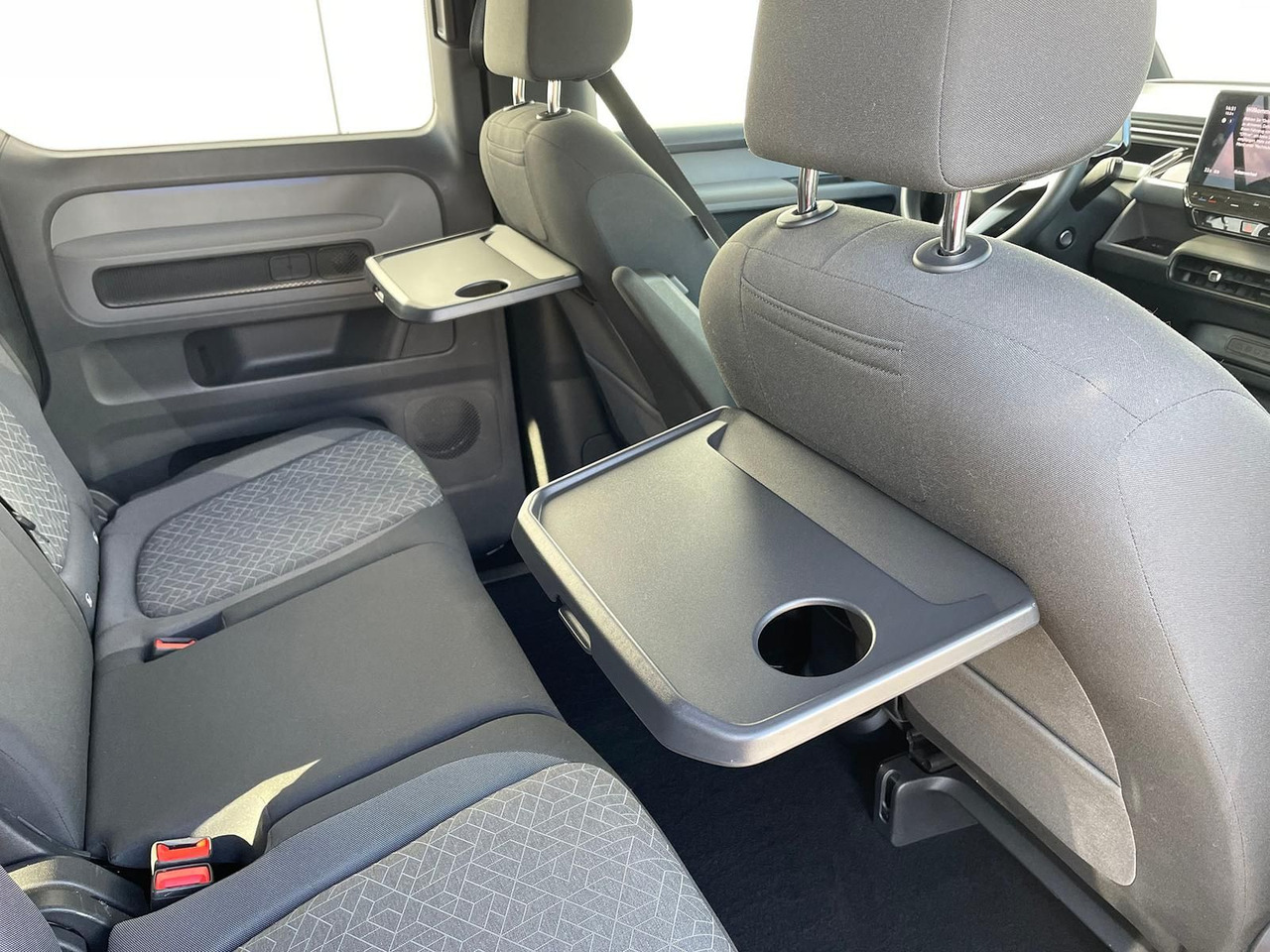 Personentransporter, Elektro-Transporter Volkswagen ID.Buzz KW Fahrwerk LM Felgen KLIMA PDC ACC DAB: das Bild 33