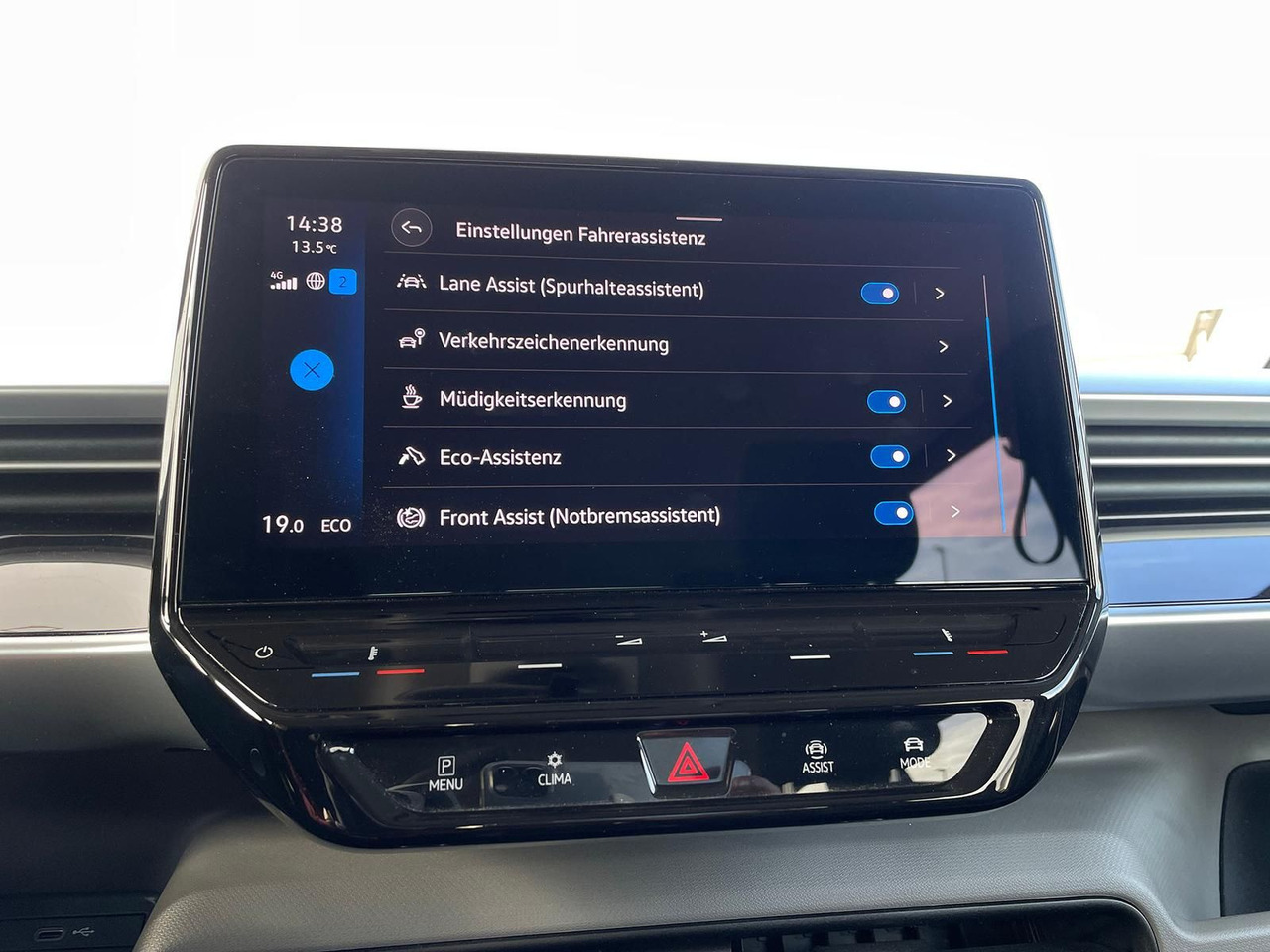 Personentransporter, Elektro-Transporter Volkswagen ID.Buzz KW Fahrwerk LM Felgen KLIMA PDC ACC DAB: das Bild 21