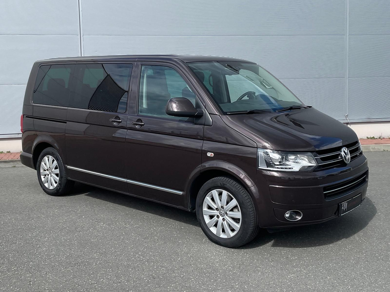 Volkswagen T5 Multivan Highline 4M LEDER AHK MFL - Kleinbus, Personentransporter: das Bild 2 Volkswagen T5 Multivan Highline 4M LEDER AHK MFL - Kleinbus, Personentransporter: das Bild 2