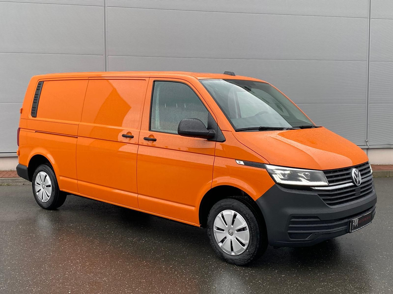Volkswagen T6.1 Transporter Kasten lang LED PDC KLIMA SITZH - PKW: das Bild 2 Volkswagen T6.1 Transporter Kasten lang LED PDC KLIMA SITZH - PKW: das Bild 2