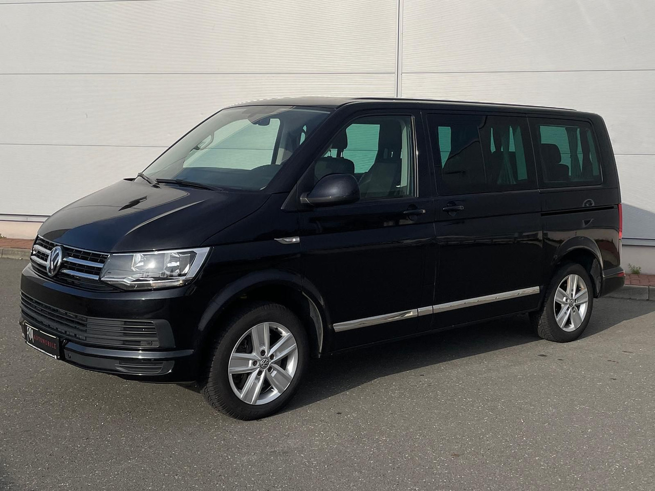 Volkswagen T6 Multivan Comfortline 4M AHK STANDHZ SITZH DAB - Kleinbus, Personentransporter: das Bild 1 Volkswagen T6 Multivan Comfortline 4M AHK STANDHZ SITZH DAB - Kleinbus, Personentransporter: das Bild 1