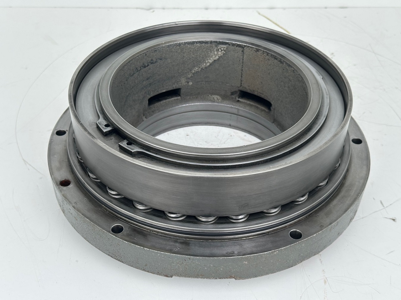 Liebherr Bremse ID-Nr.90006134. SAT325/274. R946, R950, RZG390. #90006134.FR.40254# - Schwenkmotor für Baumaschine: das Bild 4 Liebherr Bremse ID-Nr.90006134. SAT325/274. R946, R950, RZG390. #90006134.FR.40254# - Schwenkmotor für Baumaschine: das Bild 4