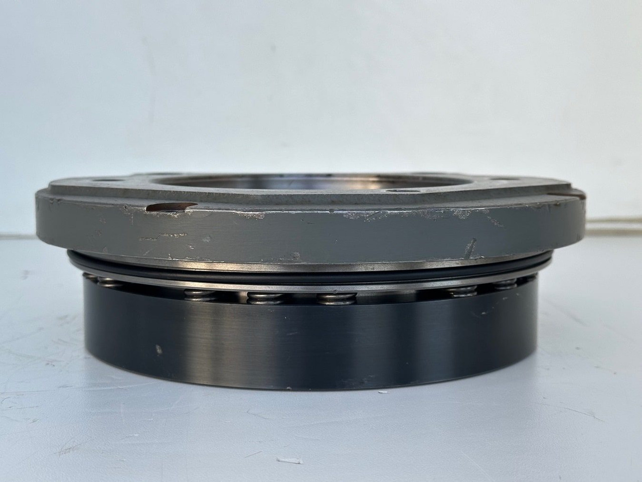 Liebherr Bremse ID-Nr.90009255. SAT250/278 - SAT250/287. A913 COMP, A914 COMP, A914, A916 COMP, A916, A918 COMP, A918, A920, A922 RAIL, A924 RAIL, LH18, LH22, LH24, LH26, R914 COMP, R914 RAIL, R914, - Schwenkmotor für Kettenbagger: das Bild 2 Liebherr Bremse ID-Nr.90009255. SAT250/278 - SAT250/287. A913 COMP, A914 COMP, A914, A916 COMP, A916, A918 COMP, A918, A920, A922 RAIL, A924 RAIL, LH18, LH22, LH24, LH26, R914 COMP, R914 RAIL, R914, - Schwenkmotor für Kettenbagger: das Bild 2