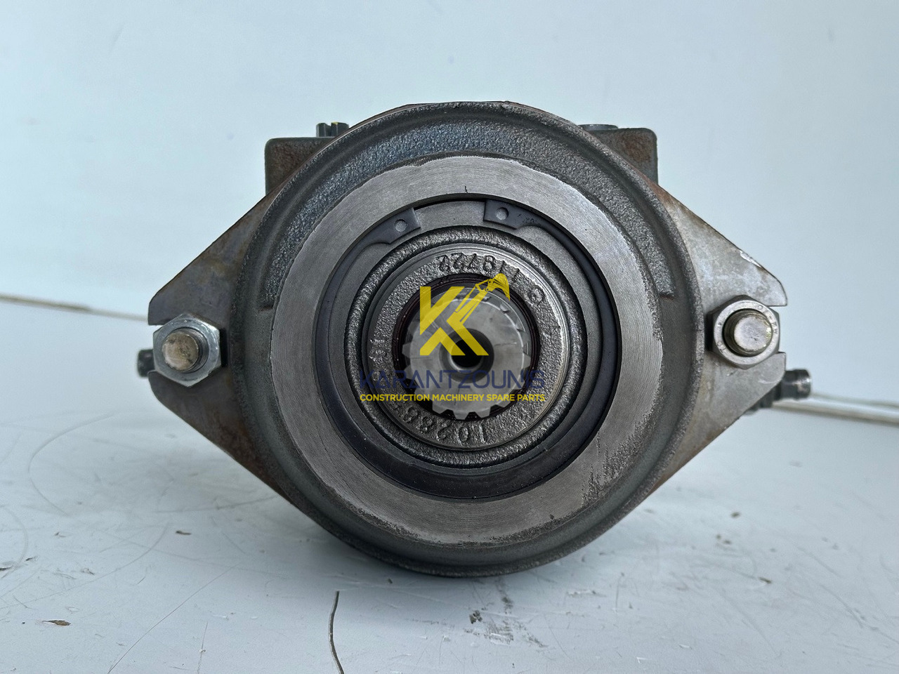 Liebherr Hydraulikeinbaumotor Typ:FMF058, ID-Nr.10122576 - ID-Nr.10145827 - ID-Nr.11371069. LOS1906, P924 COMP , R906, R906 PROTO, R916, R922, R924, R924 COMP, R926 COMP, R926 K LC. #39780# - Hydraulikmotor für Bagger: das Bild 5 Liebherr Hydraulikeinbaumotor Typ:FMF058, ID-Nr.10122576 - ID-Nr.10145827 - ID-Nr.11371069. LOS1906, P924 COMP , R906, R906 PROTO, R916, R922, R924, R924 COMP, R926 COMP, R926 K LC. #39780# - Hydraulikmotor für Bagger: das Bild 5