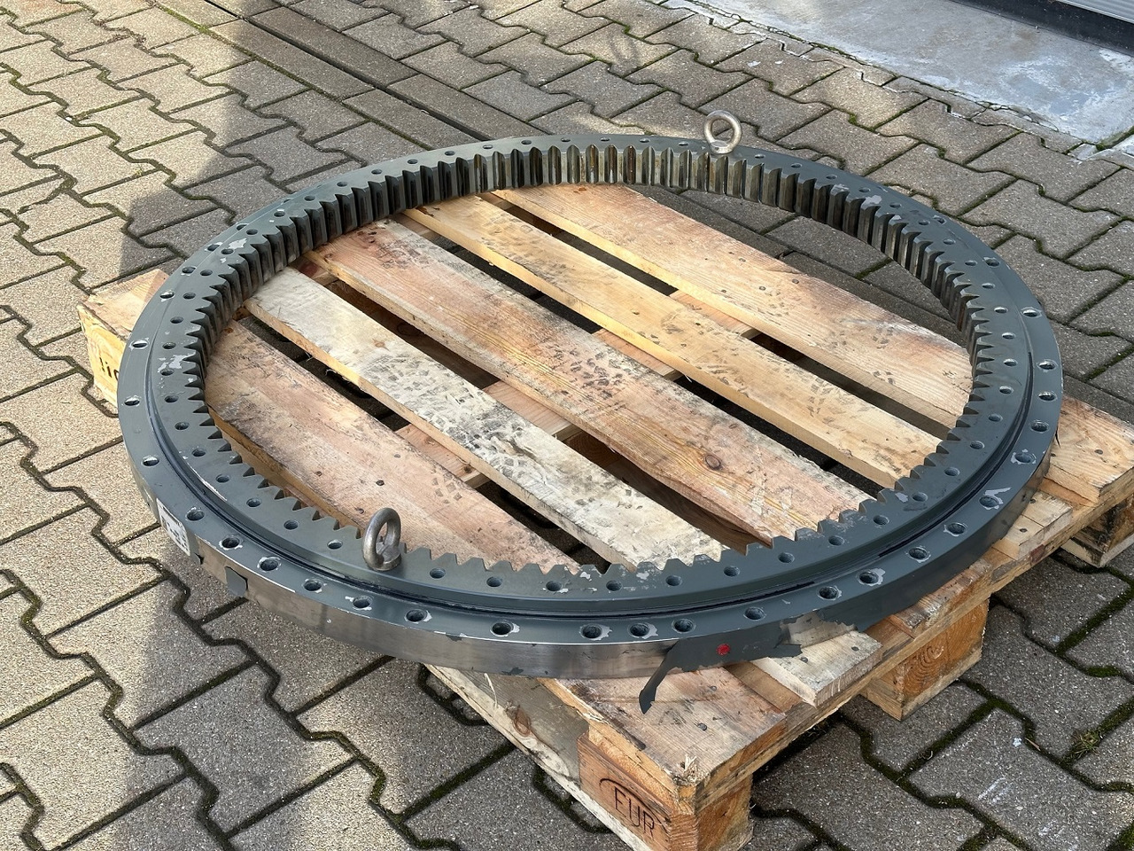 Liebherr Kugeldrehverbindung Typ:KUD34VJ005-000. ID-Nr.90020576. R914 COMP-1194. #10654# - Drehkranz für Kettenbagger: das Bild 2 Liebherr Kugeldrehverbindung Typ:KUD34VJ005-000. ID-Nr.90020576. R914 COMP-1194. #10654# - Drehkranz für Kettenbagger: das Bild 2
