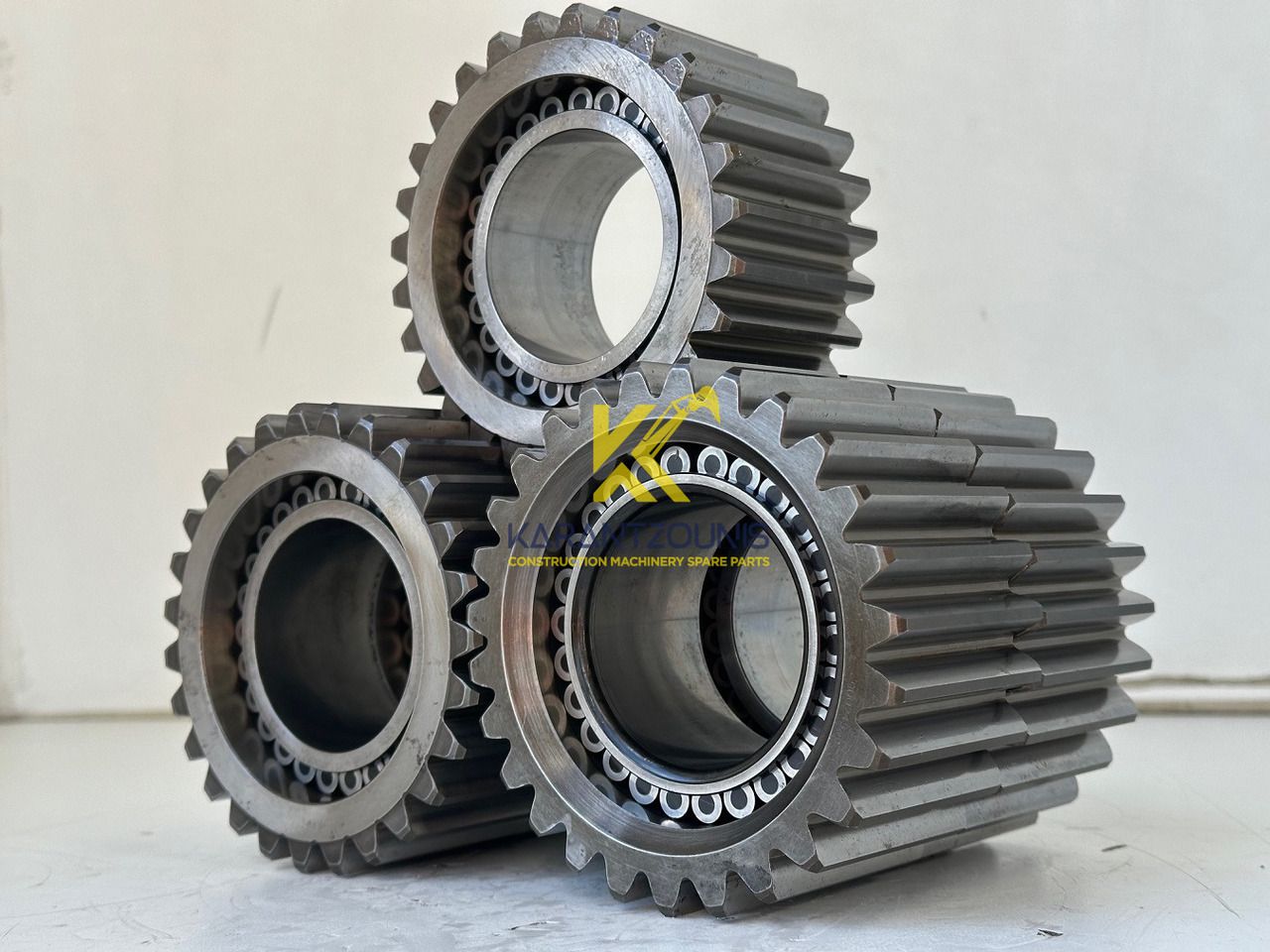 Liebherr Planetenrad ID-Nr.90024935. FAT400P112 - FAT400P130 - FAT400P139. R926, R928, R930, R934, R936, R938, R940, R944, R946, R950 T. #90024935.01.51139# - Getriebe für Baumaschine: das Bild 2 Liebherr Planetenrad ID-Nr.90024935. FAT400P112 - FAT400P130 - FAT400P139. R926, R928, R930, R934, R936, R938, R940, R944, R946, R950 T. #90024935.01.51139# - Getriebe für Baumaschine: das Bild 2
