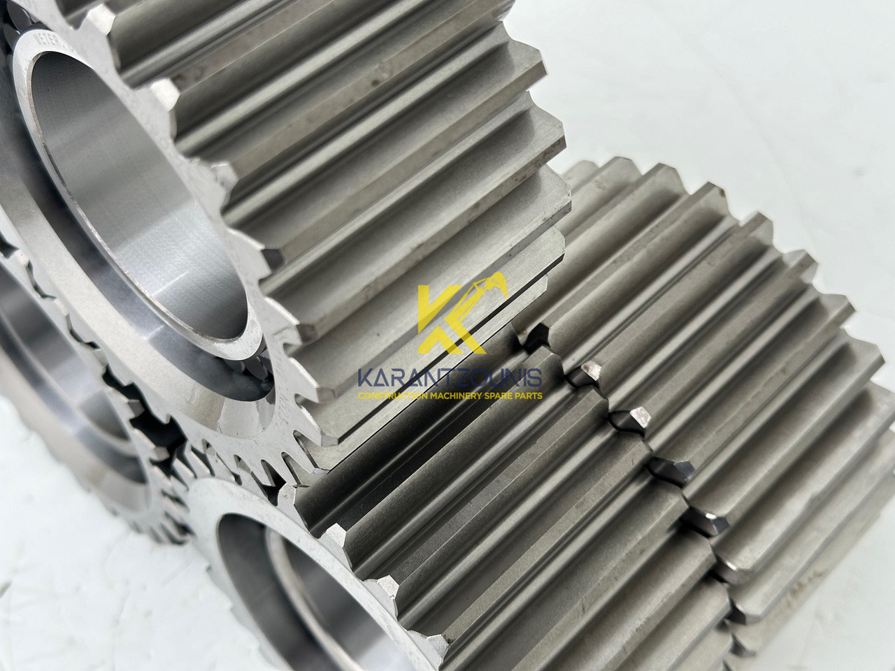 Liebherr Planetenrad ID-Nr.90024935. FAT400P112 - FAT400P130 - FAT400P139. R926, R928, R930, R934, R936, R938, R940, R944, R946, R950 T. #90024935.20.01# - Fahrantrieb für Baumaschine: das Bild 3 Liebherr Planetenrad ID-Nr.90024935. FAT400P112 - FAT400P130 - FAT400P139. R926, R928, R930, R934, R936, R938, R940, R944, R946, R950 T. #90024935.20.01# - Fahrantrieb für Baumaschine: das Bild 3