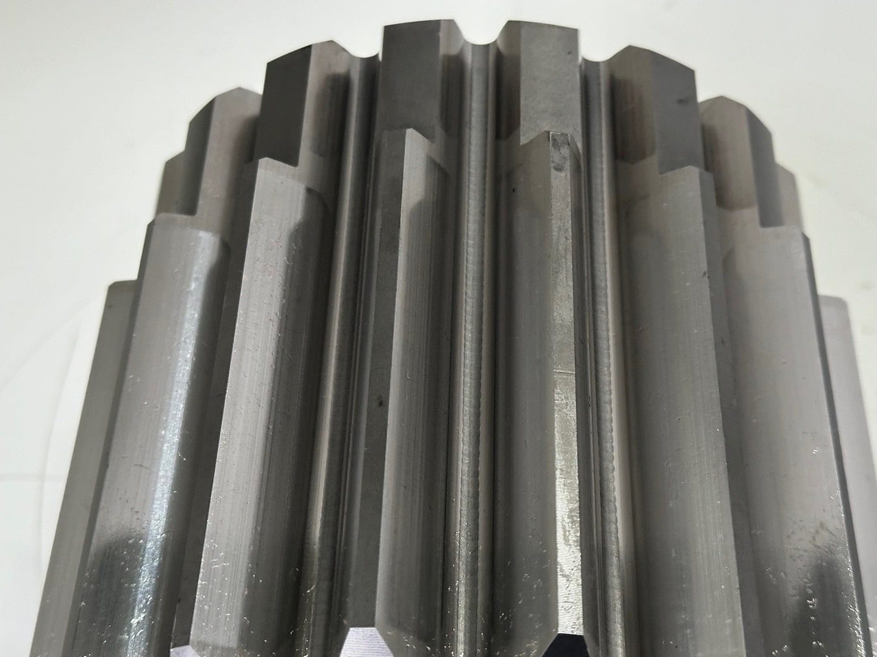 Getriebe für Baumaschine Liebherr Sonnenrad ID-Nr.90208287. T236-1236. #90208287.02#: das Bild 14 Getriebe für Baumaschine Liebherr Sonnenrad ID-Nr.90208287. T236-1236. #90208287.02#: das Bild 14