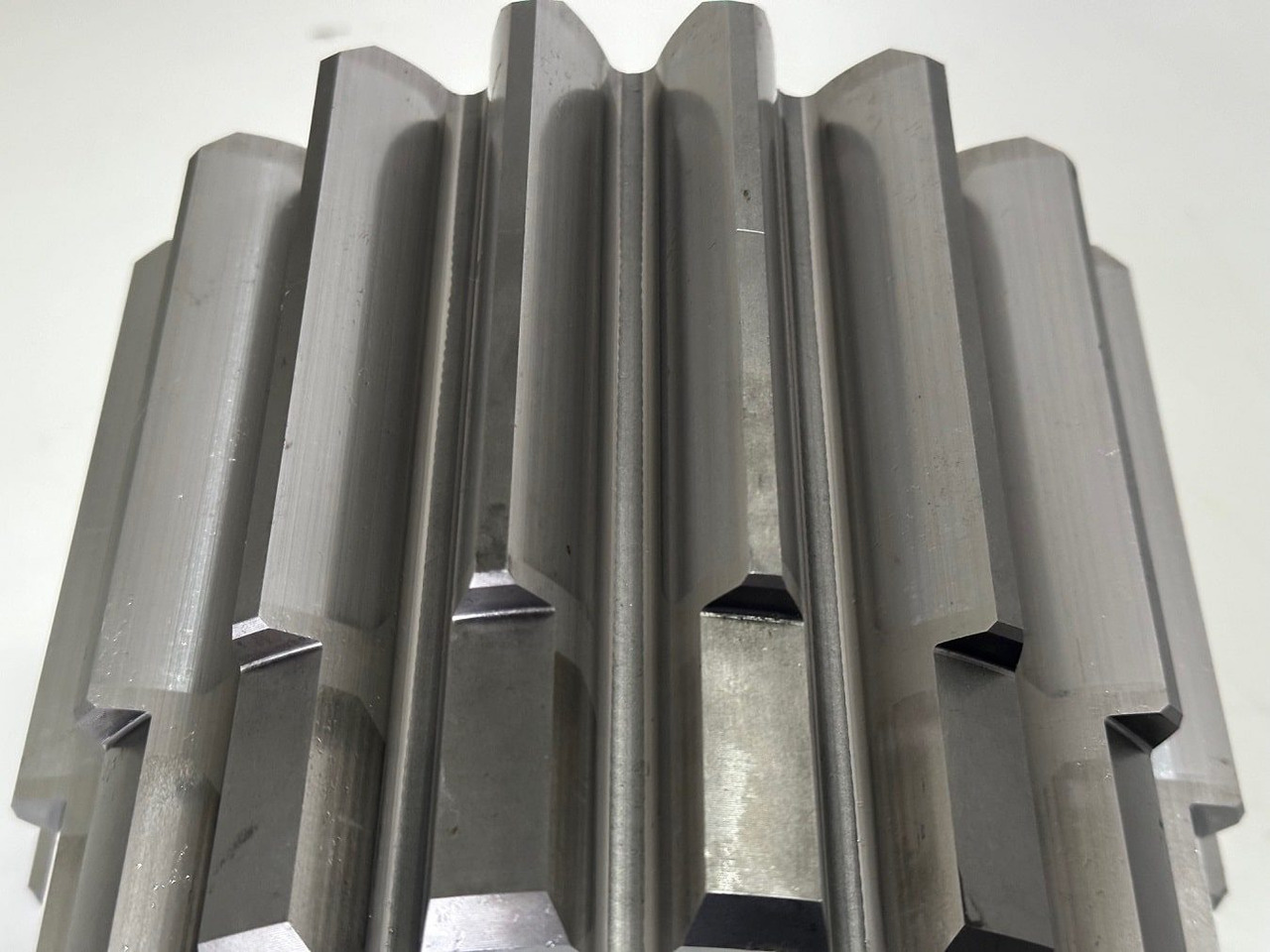 Getriebe für Baumaschine Liebherr Sonnenrad ID-Nr.90208287. T236-1236. #90208287.02#: das Bild 12 Getriebe für Baumaschine Liebherr Sonnenrad ID-Nr.90208287. T236-1236. #90208287.02#: das Bild 12