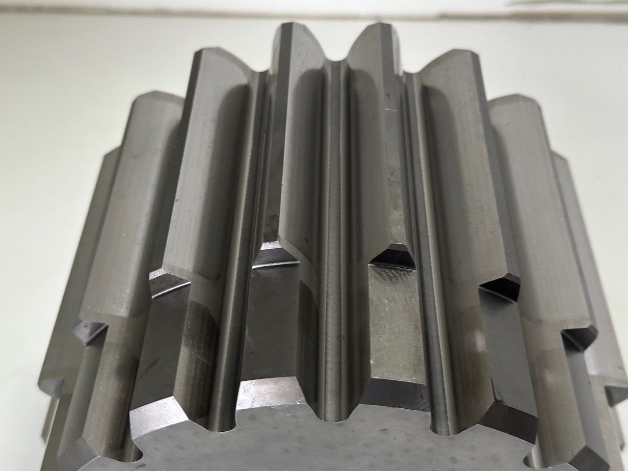 Getriebe für Baumaschine Liebherr Sonnenrad ID-Nr.90208287. T236-1236. #90208287.02#: das Bild 11 Getriebe für Baumaschine Liebherr Sonnenrad ID-Nr.90208287. T236-1236. #90208287.02#: das Bild 11