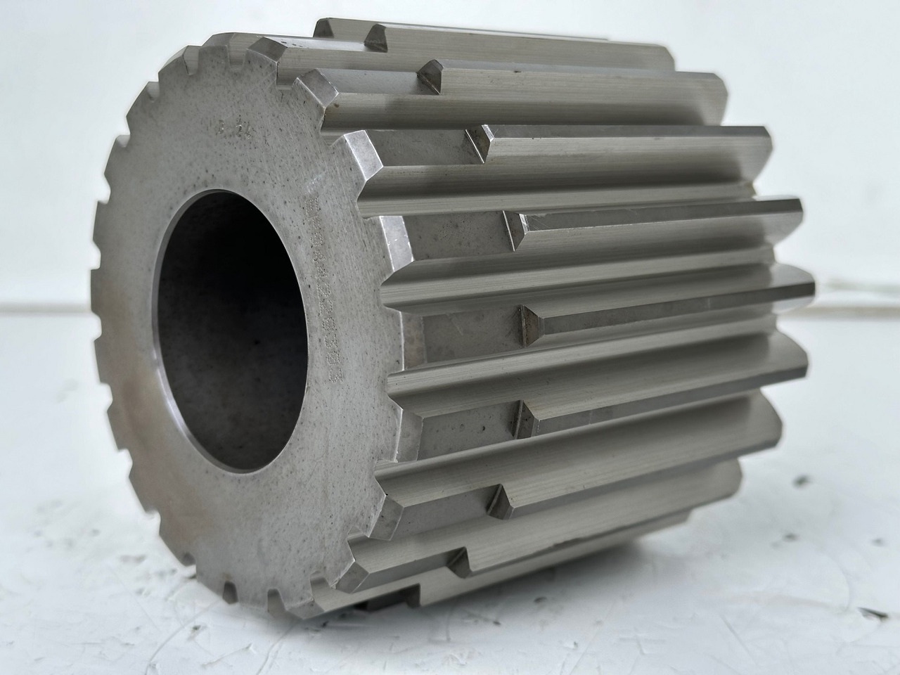 Liebherr Sonnenrad ID-Nr.9442283 - ID-Nr.944228303. FAT500/007 - 500/035 - FAT500/035. LO2954, LOS944 TR, LOS954, P964, R944 TR, R954B, R954C, R964B, R964C. #944228303.01# - Fahrantrieb für Kettenbagger: das Bild 4 Liebherr Sonnenrad ID-Nr.9442283 - ID-Nr.944228303. FAT500/007 - 500/035 - FAT500/035. LO2954, LOS944 TR, LOS954, P964, R944 TR, R954B, R954C, R964B, R964C. #944228303.01# - Fahrantrieb für Kettenbagger: das Bild 4