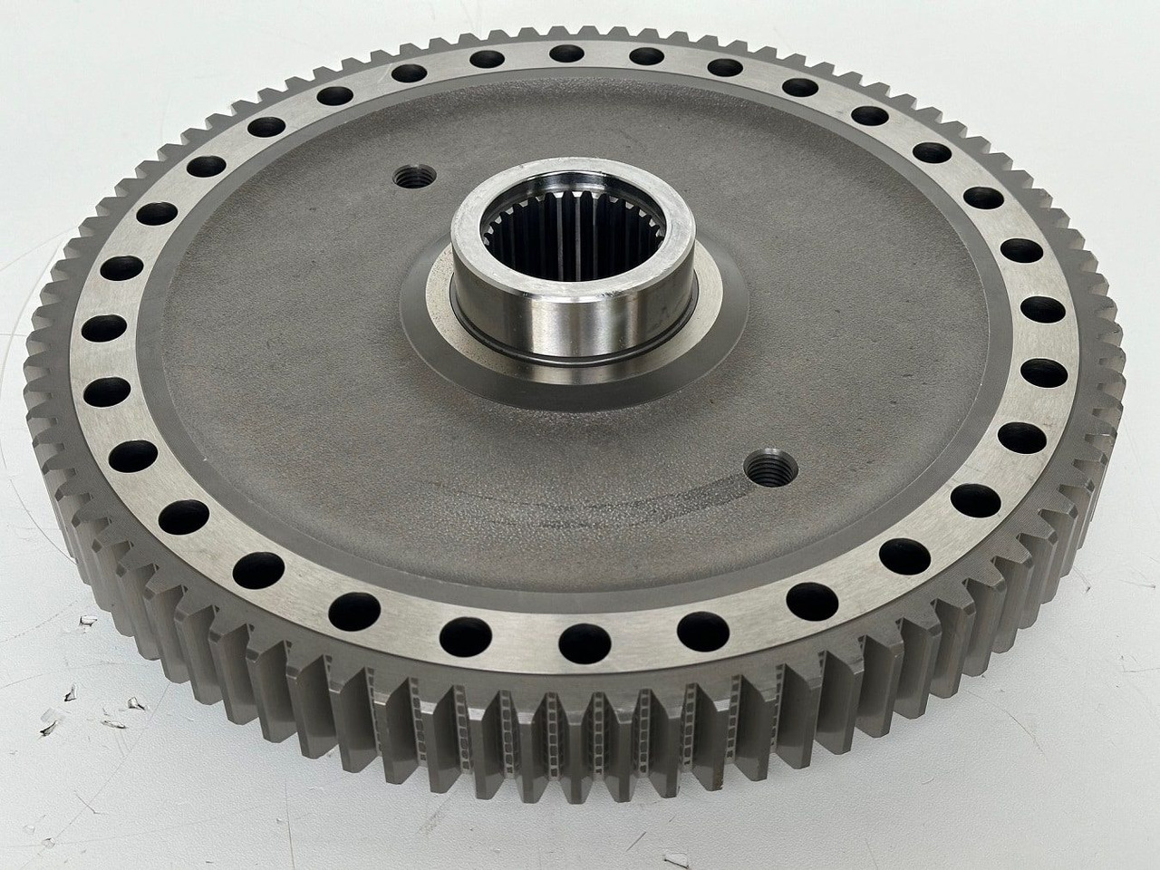 Liebherr Stirnrad ID-Nr.9443363 - ID-Nr.944336303. Fahrantrieb Typ:FAT650/508, FAT650E508, FAT650F519, FAT650F531, FAT650F549. PR752, PR754, PR756, RL52, RL64, RL66. #944336303.01# - Fahrantrieb für Baumaschine: das Bild 4 Liebherr Stirnrad ID-Nr.9443363 - ID-Nr.944336303. Fahrantrieb Typ:FAT650/508, FAT650E508, FAT650F519, FAT650F531, FAT650F549. PR752, PR754, PR756, RL52, RL64, RL66. #944336303.01# - Fahrantrieb für Baumaschine: das Bild 4