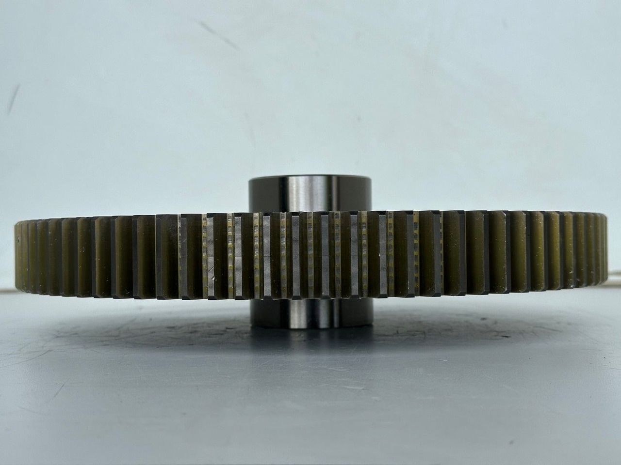 Liebherr Stirnrad ID-Nr.9443363 - ID-Nr.944336303. Fahrantrieb Typ:FAT650/508, FAT650E508, FAT650F519, FAT650F531, FAT650F549. PR752, PR754, PR756, RL52, RL64, RL66. #944336303.01# - Fahrantrieb für Baumaschine: das Bild 3 Liebherr Stirnrad ID-Nr.9443363 - ID-Nr.944336303. Fahrantrieb Typ:FAT650/508, FAT650E508, FAT650F519, FAT650F531, FAT650F549. PR752, PR754, PR756, RL52, RL64, RL66. #944336303.01# - Fahrantrieb für Baumaschine: das Bild 3