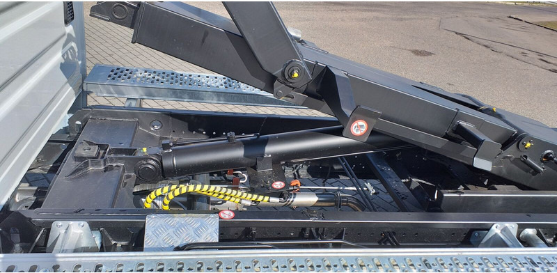 Abrollkipper, Zustand - NEU Iveco 50C18 + KING HZ-4R Hakowiec / Hooklift / Abrollkipper: das Bild 8