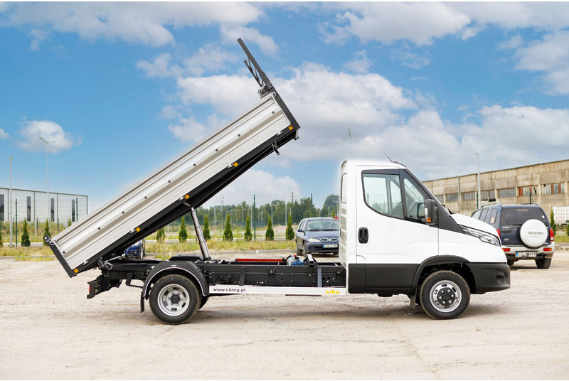 Iveco Daily 50C18 - Kipper Transporter: das Bild 2 Iveco Daily 50C18 - Kipper Transporter: das Bild 2