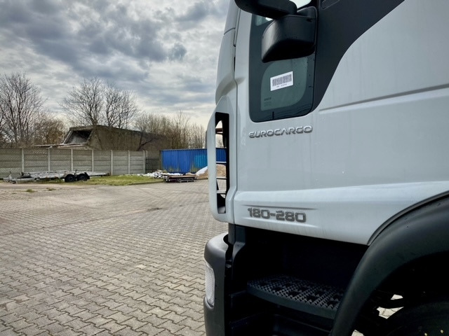 IVECO Eurocargo + hooklift KING HZ-10R - Kommunal-/ Sonderfahrzeug: das Bild 3 IVECO Eurocargo + hooklift KING HZ-10R - Kommunal-/ Sonderfahrzeug: das Bild 3