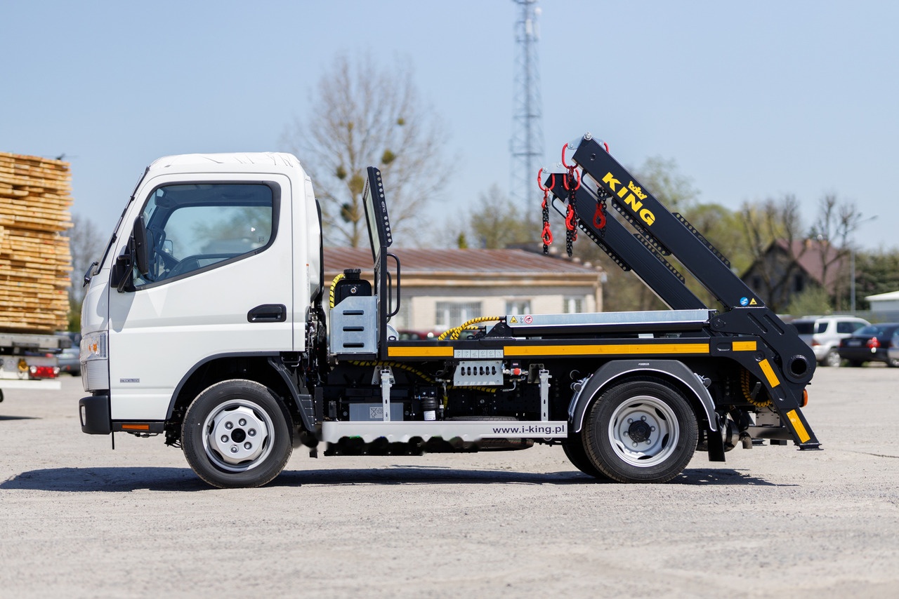 MITSUBISHI Fuso Canter 9C18 - Absetzkipper: das Bild 1 MITSUBISHI Fuso Canter 9C18 - Absetzkipper: das Bild 1