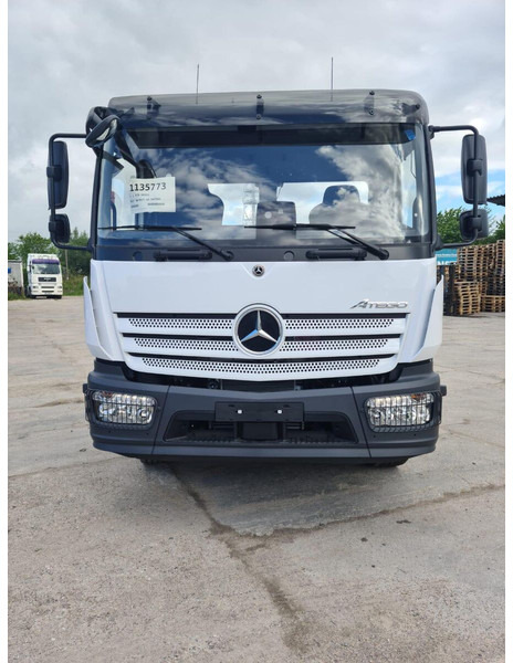 Mercedes-Benz Atego 1527L - Abrollkipper: das Bild 3 Mercedes-Benz Atego 1527L - Abrollkipper: das Bild 3