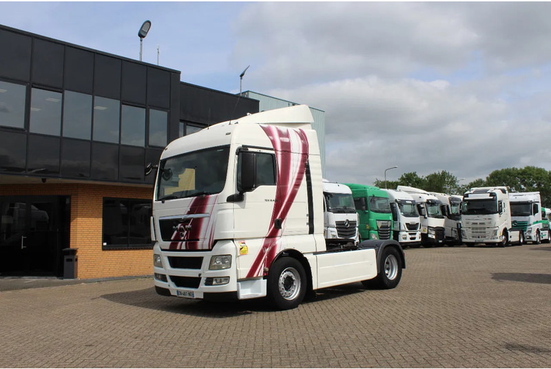 MAN TGX 18.440 * RETARDER * EURO5 * 4X2 * - Sattelzugmaschine: das Bild 1 MAN TGX 18.440 * RETARDER * EURO5 * 4X2 * - Sattelzugmaschine: das Bild 1