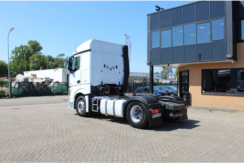 Mercedes-Benz Actros 1843 * EURO6 * 4X2 * hydraulic * - Sattelzugmaschine: das Bild 2 Mercedes-Benz Actros 1843 * EURO6 * 4X2 * hydraulic * - Sattelzugmaschine: das Bild 2