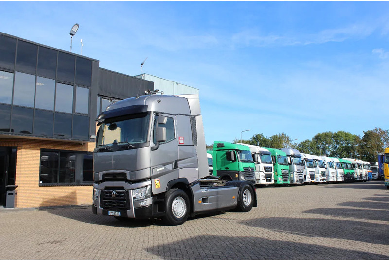 Renault T520 * EURO6 * 4X2 * - Sattelzugmaschine: das Bild 1 Renault T520 * EURO6 * 4X2 * - Sattelzugmaschine: das Bild 1