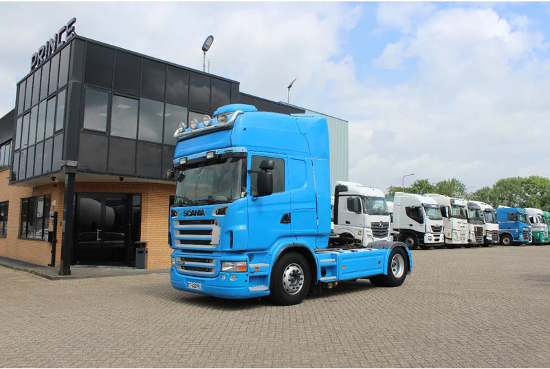 Scania R420 * RETARDER * 2 BED * 4X2 * MANUAL * - Sattelzugmaschine: das Bild 1 Scania R420 * RETARDER * 2 BED * 4X2 * MANUAL * - Sattelzugmaschine: das Bild 1