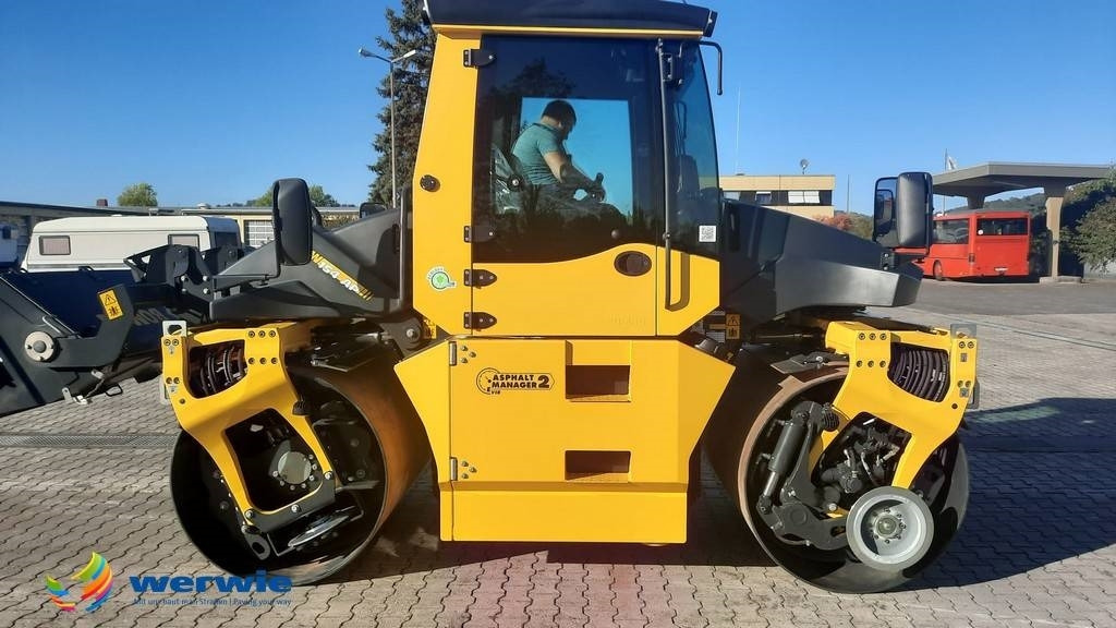Bomag BW 154 AP-4v AM - Straßenwalze: das Bild 1 Bomag BW 154 AP-4v AM - Straßenwalze: das Bild 1