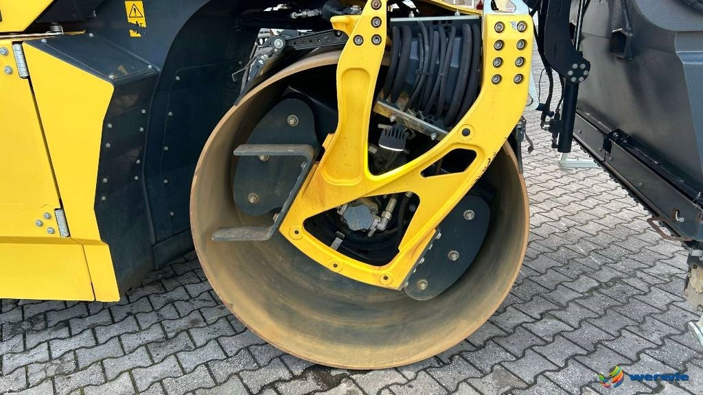 Straßenwalze Bomag BW 174 AP-4V AM: das Bild 10 Straßenwalze Bomag BW 174 AP-4V AM: das Bild 10