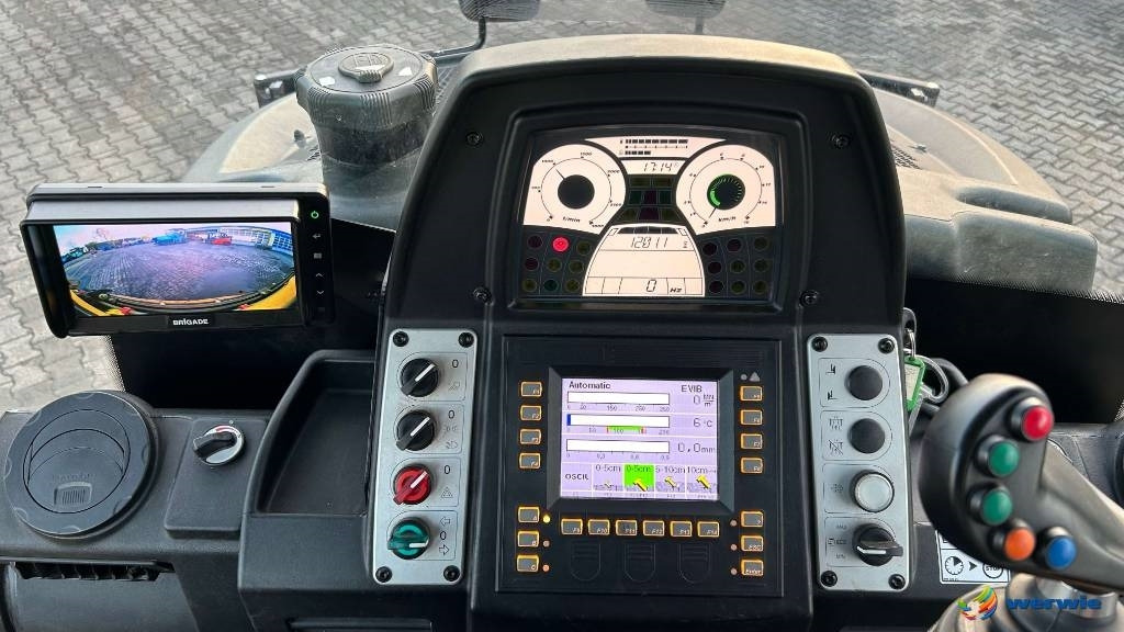 Straßenwalze Bomag BW 174 AP-4V AM: das Bild 17 Straßenwalze Bomag BW 174 AP-4V AM: das Bild 17