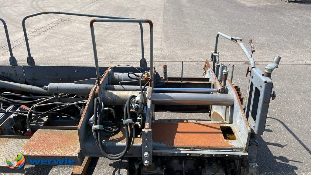Asphaltfertiger/ Straßenfertiger Vögele SB 250 TP1 12,50 m fixed screed: das Bild 8