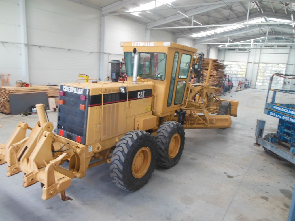 CAT 12 H - NA + RIPER - Grader: das Bild 3 CAT 12 H - NA + RIPER - Grader: das Bild 3