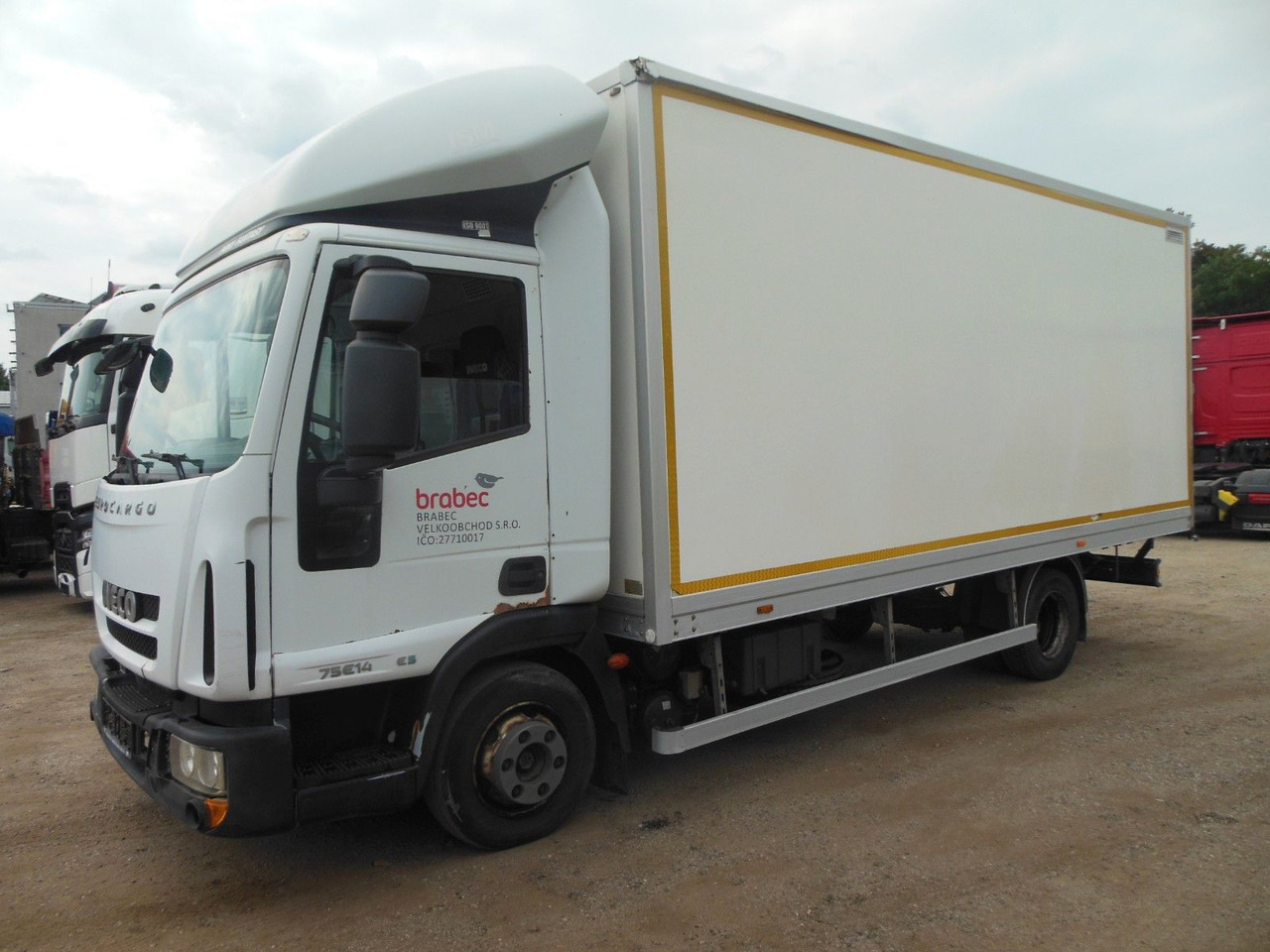 Iveco EUROCARGO 75E14 - Koffer Transporter: das Bild 1 Iveco EUROCARGO 75E14 - Koffer Transporter: das Bild 1