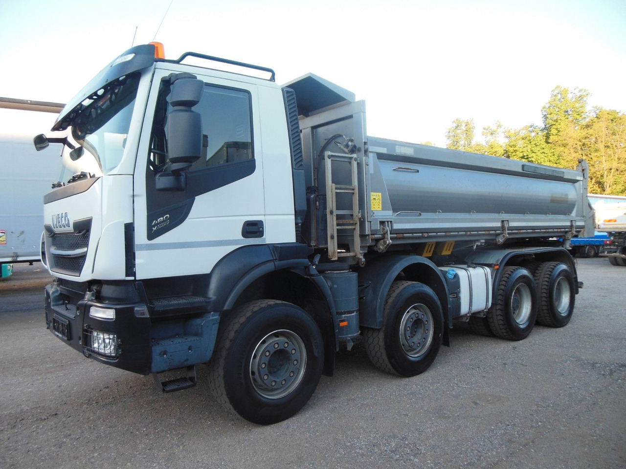 Iveco STRALIS X-WAY 480, 8X4, BORDMATIC, AHK, TOP!!! - Kipper: das Bild 1 Iveco STRALIS X-WAY 480, 8X4, BORDMATIC, AHK, TOP!!! - Kipper: das Bild 1
