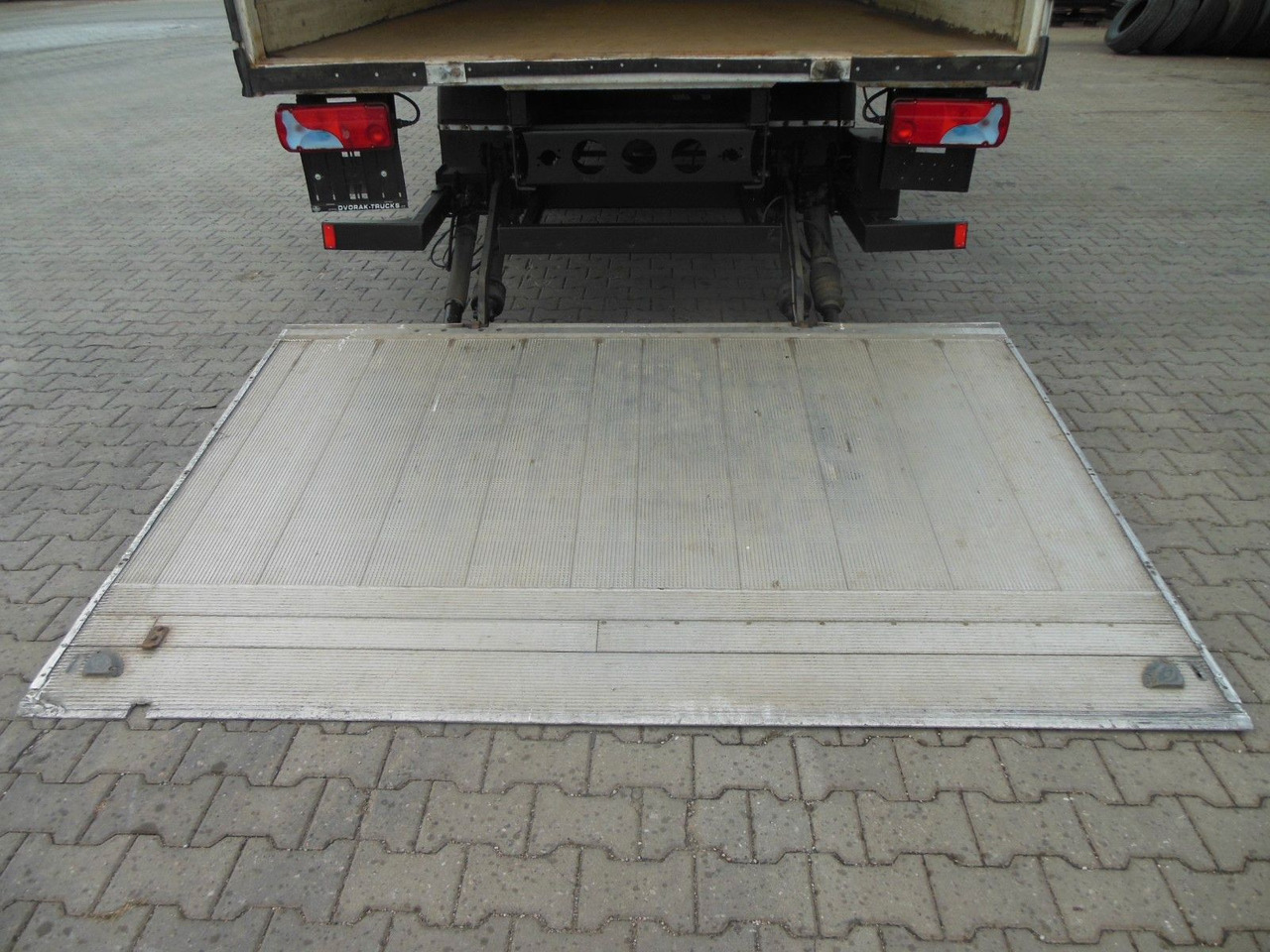 Koffer LKW MAN TGL 12.220 BB, D-HOLLANDIA: das Bild 14