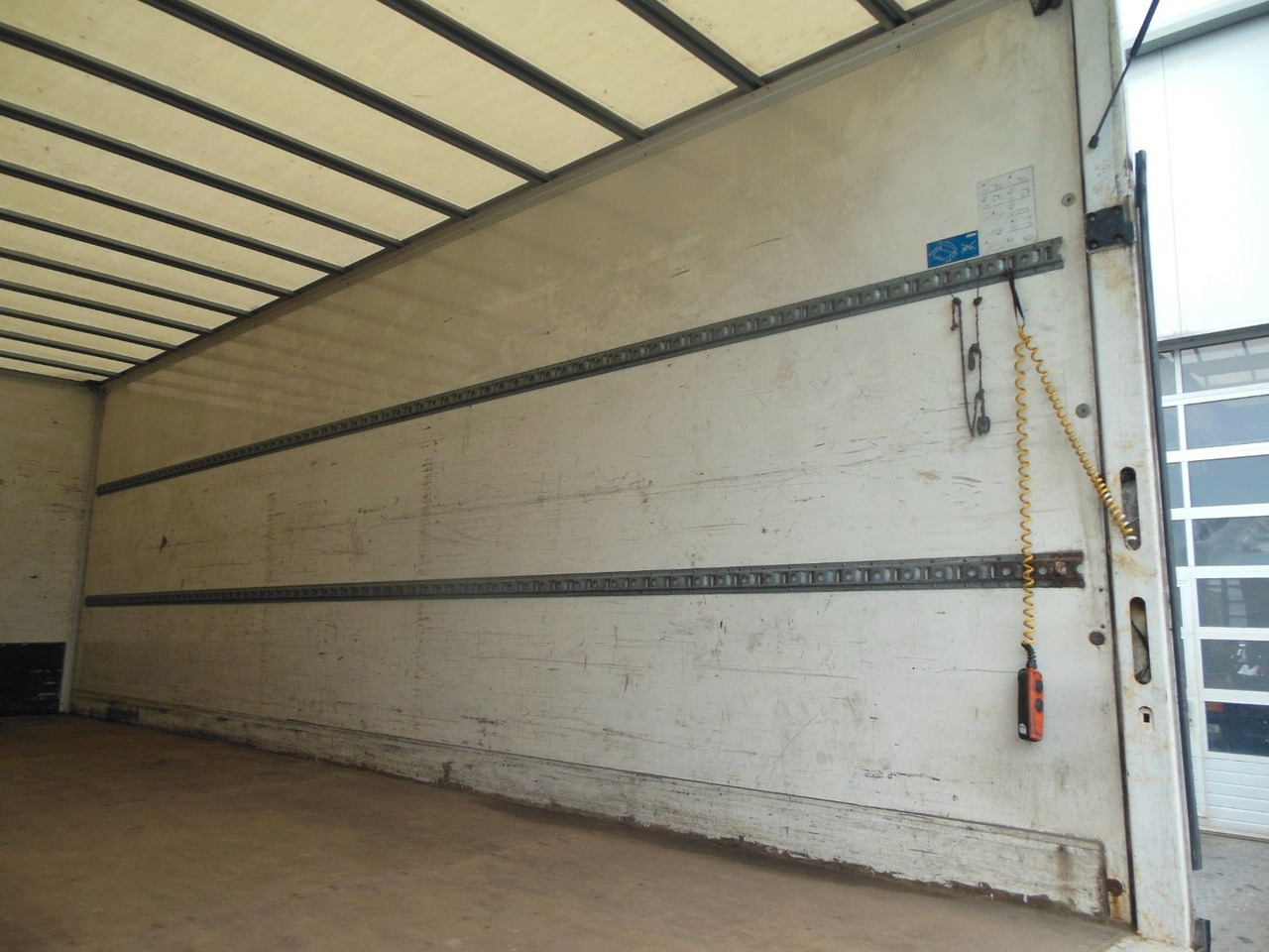 Koffer LKW MAN TGL 12.220 BB, D-HOLLANDIA: das Bild 17